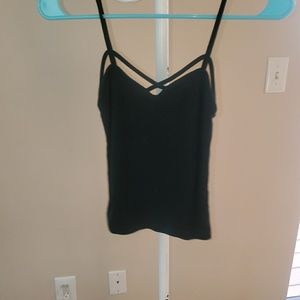 Black crop tank